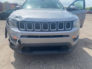 2018 Jeep Compass Latitude 4x4 - Primary Damage Straight On Image